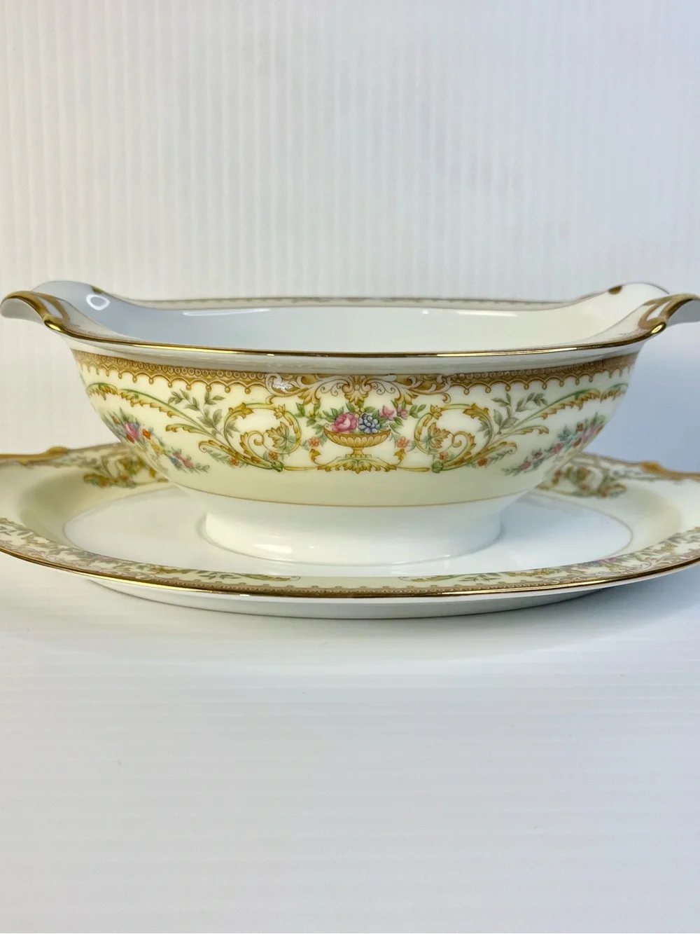 Noritake Nanette 683 Porcelain Floral Gold Gravy Boat & Underplate Set-AS IS